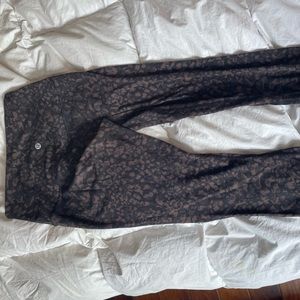 Lululemon Align - NWOT -  23 inch